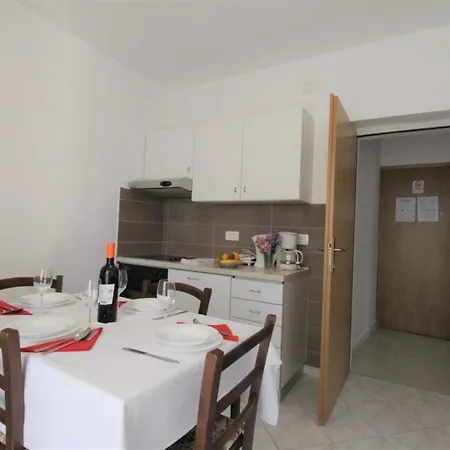 With Pool Albina 4* Valica