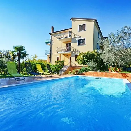 With Pool Albina 4* Valizza