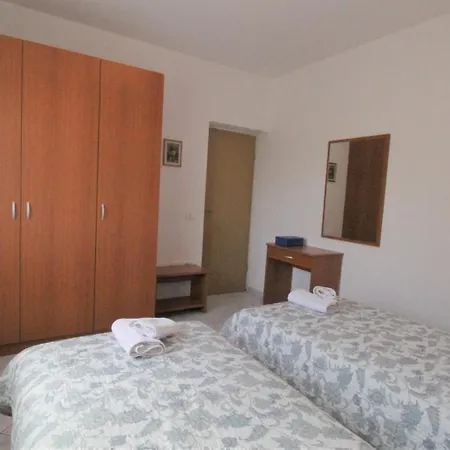 Affittacamere With Pool Albina 4*