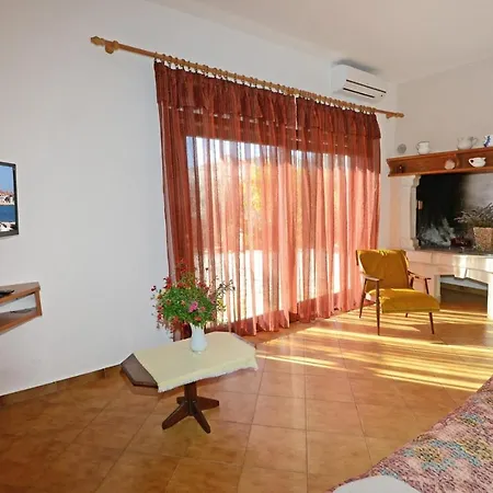 With Pool Albina Guest house