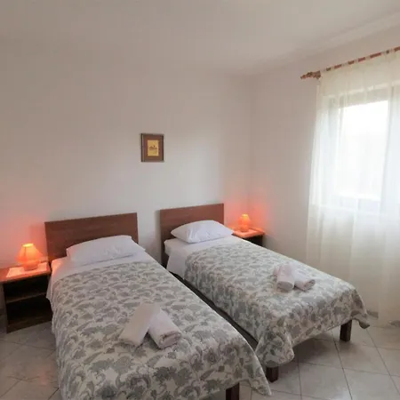 With Pool Albina Guest house Valica