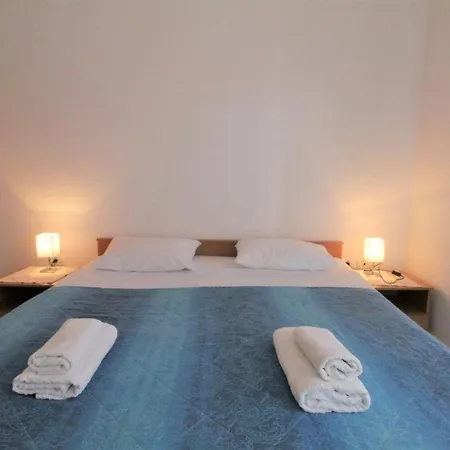 With Pool Albina Gostinjska kuća 4*