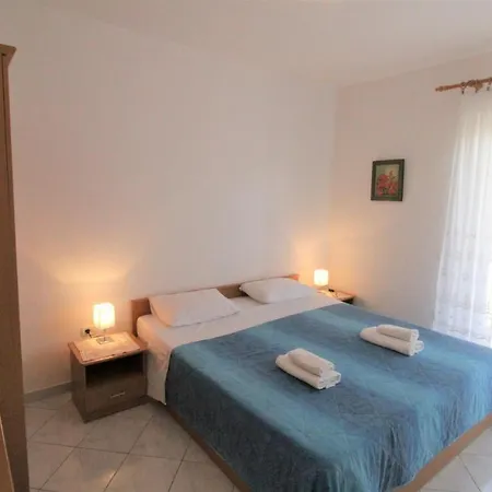 With Pool Albina Guest house Valica