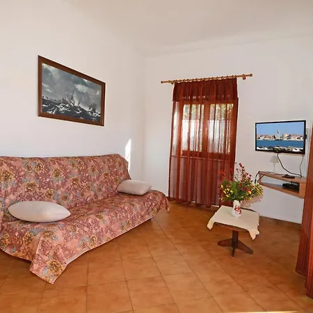 With Pool Albina Guest house