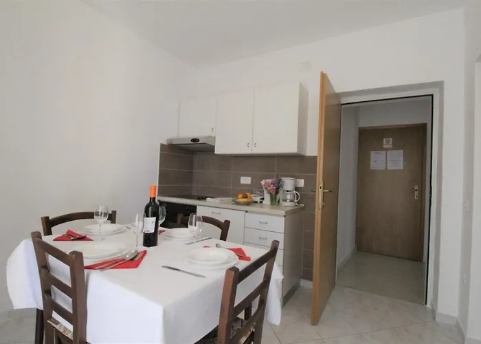 With Pool Albina 4* Valizza